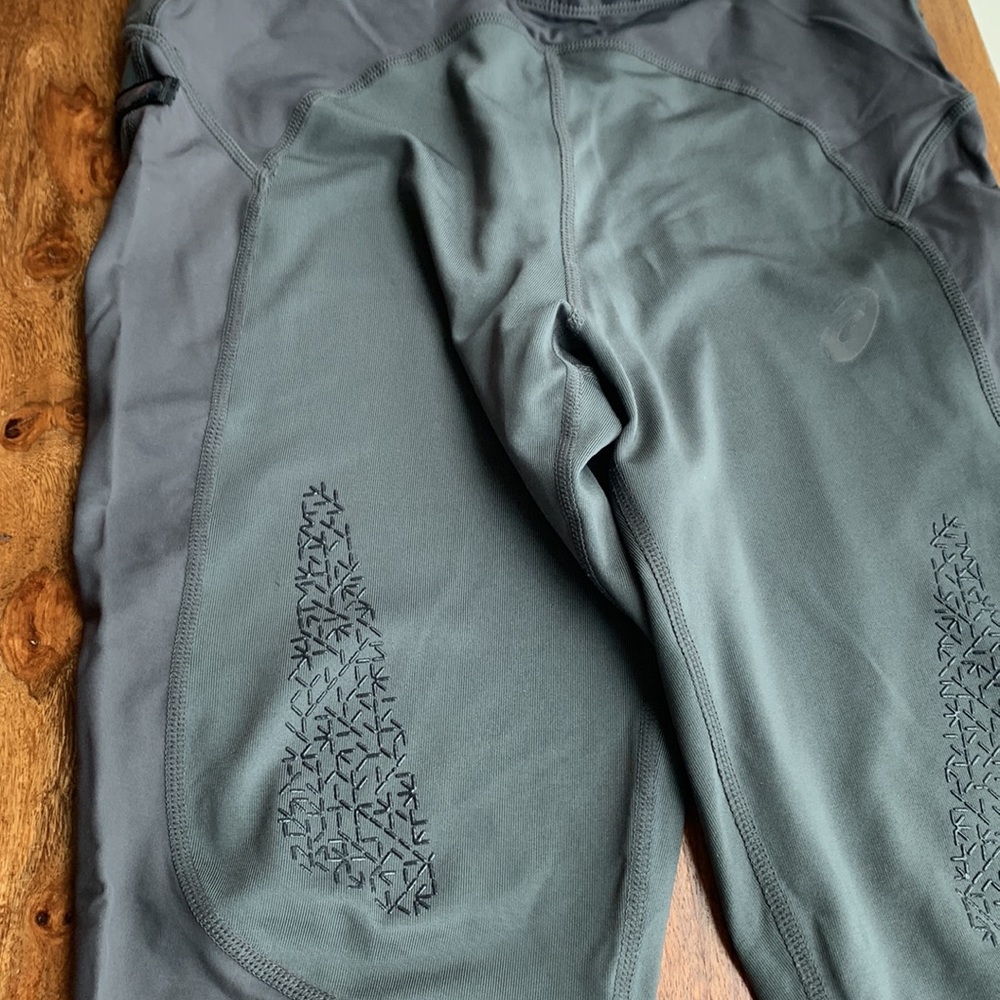Asics capris